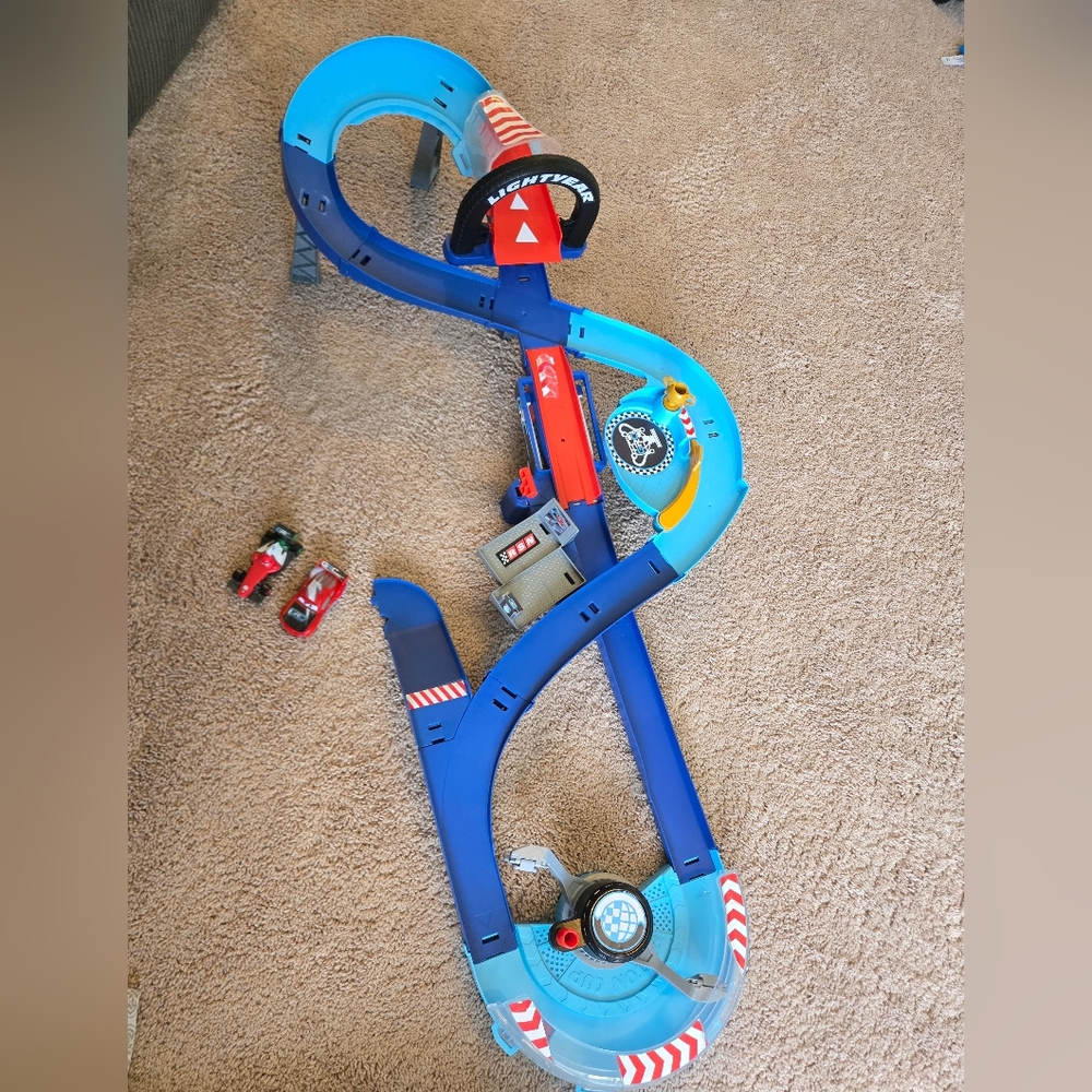 Disney and Pixar Cars GRC Jumping Raceway track set